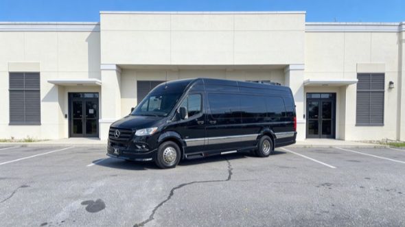 15 passenger sprinter van athens