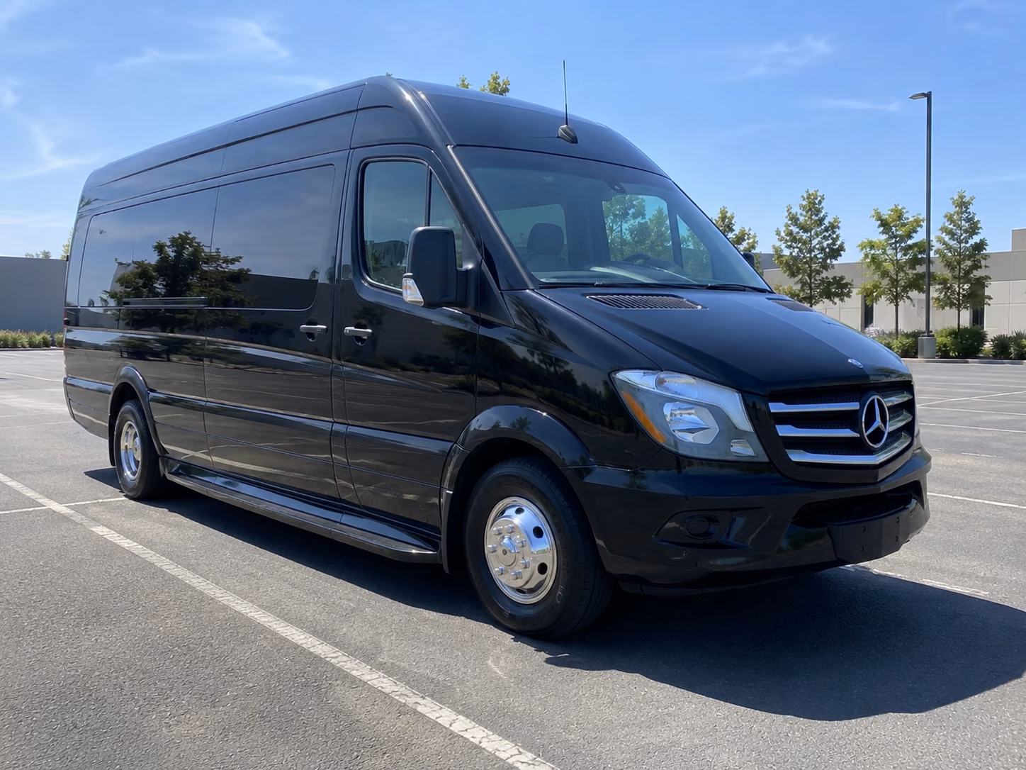 athens 12 passenger sprinter van