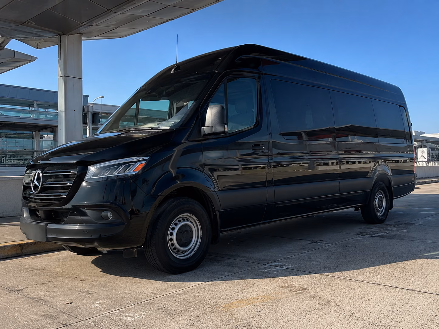 athens 20 passenger sprinter van