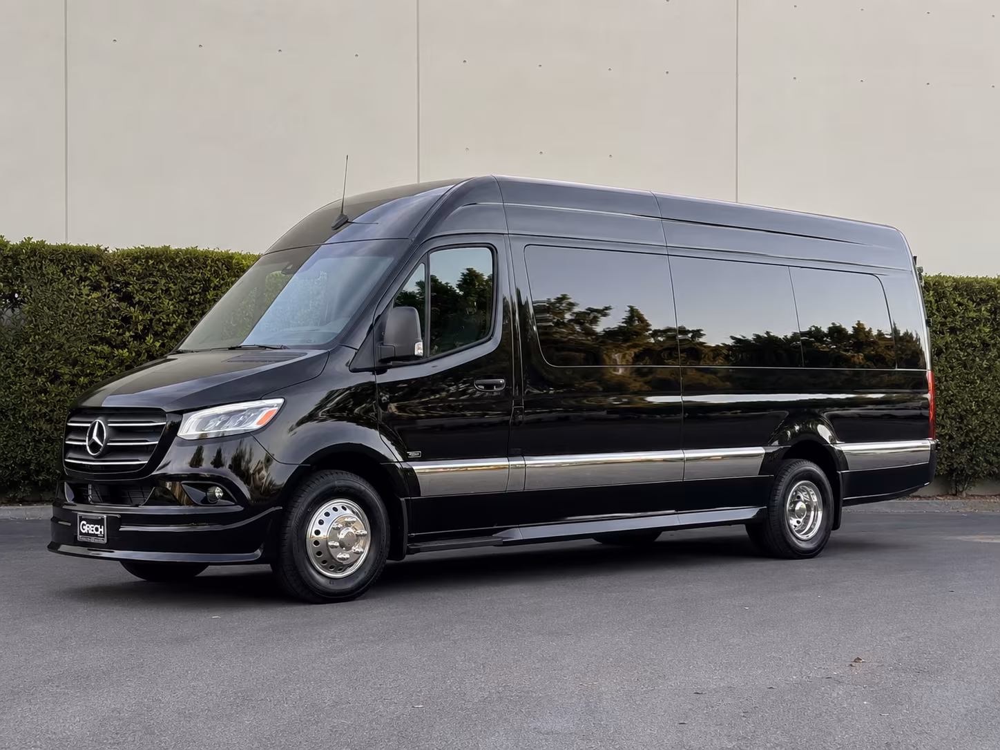 find the perfect transportation for your next wedding 4